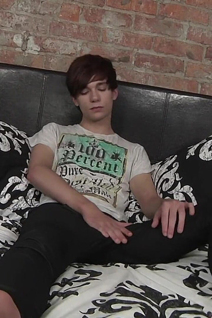 工作他的大 twink 鸡巴