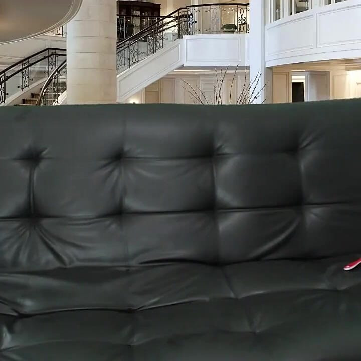 Tatilde üvey annemin ağzına geliyor