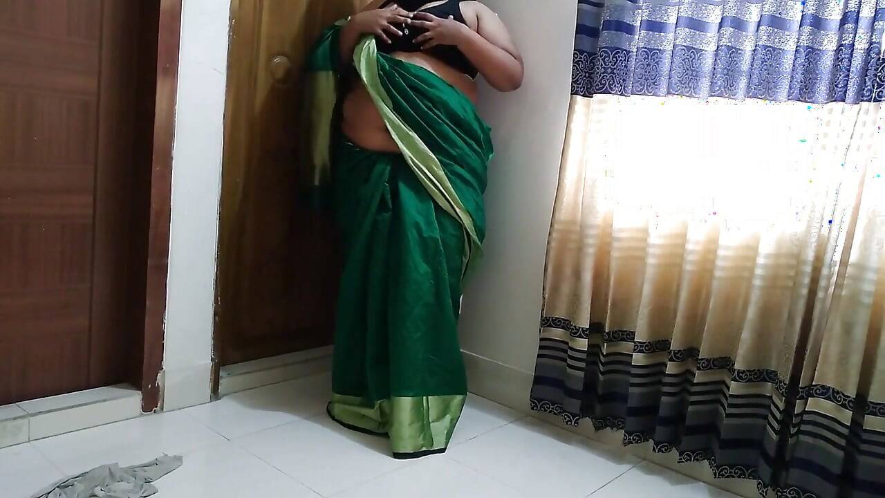 Desi Horny Sudipa ChudaiHuge Ass Cum