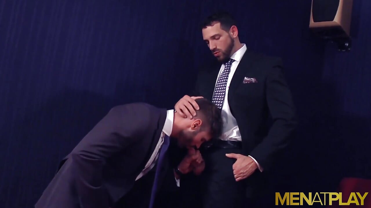 MENATPLAY - Gay Latinos Dani Robles and Enzo Rimenez