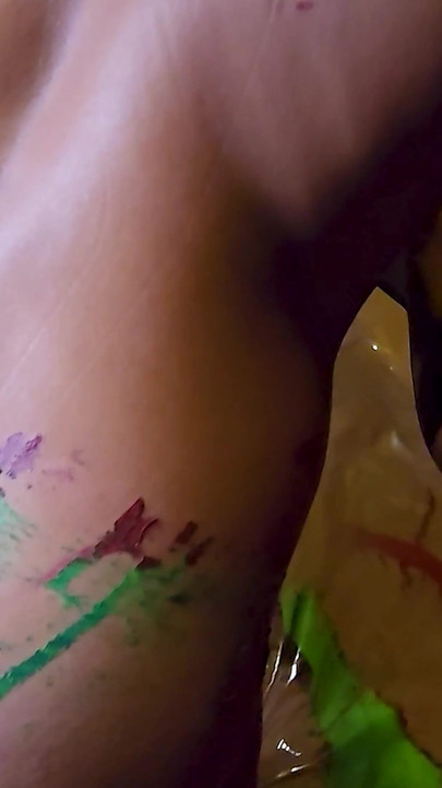 Regina cu cur mare sexy Nilmini Sheron Body Paint fierbinte și 2 joc cu castravete mare | Clip 2