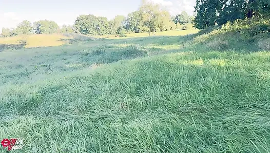 Fuck... of Course This Happens to Me Again! Strange Guy Fucks Me and Misses a Chance!