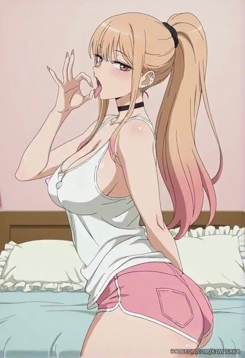 ANIME WITH A HOT GIRL SHAKING HER JUICY ASS