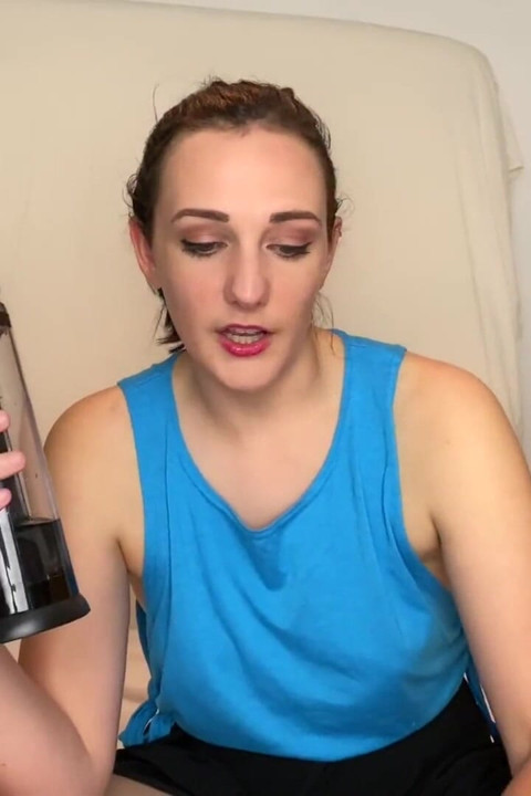 给初学者的肛交撸管 - clara dee的肛交玩教程