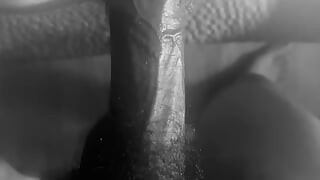 Все, що він хоче, це сперма в його дірки