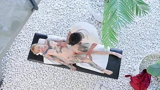 Massage Appointment Turns Into Hot Fuck