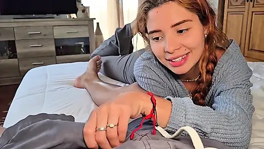 Его отчим хранит тайну от падчерицы в обмен на интенсивный трах. Любительское!!