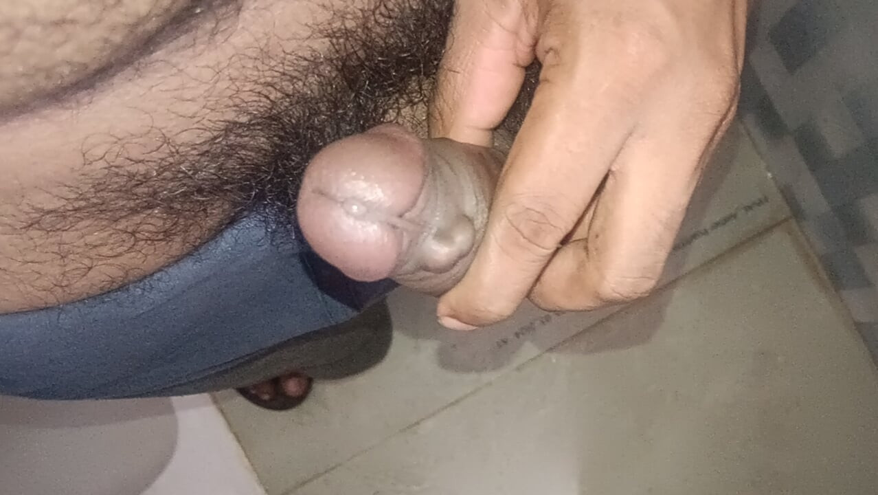 Viral Boy's Mast Masturbating Young Boy Hitting Indian Army's Full Mouth