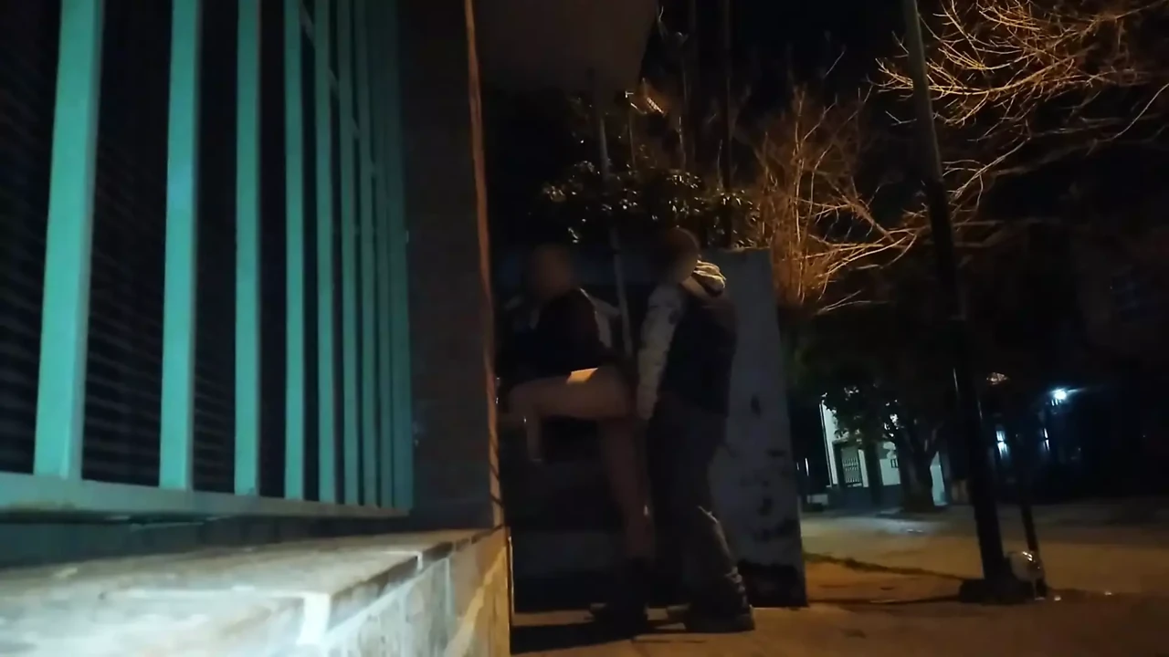 Risky Sex on the Street Flashing Naked Fucking Outdoors