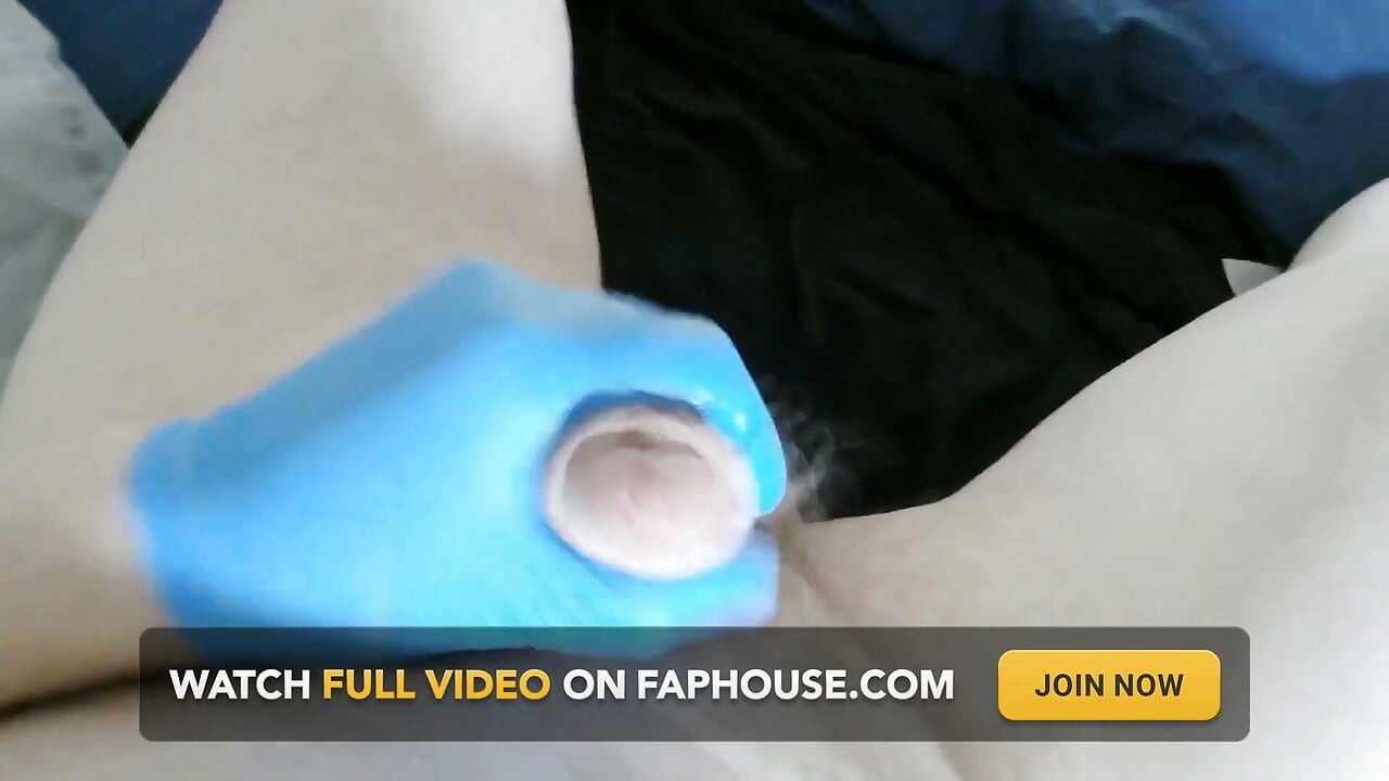 Latex Gloves and Lube Worked a Treat. Spunk, Wank, Toss, Jerk