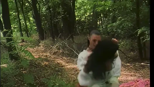 Горничная Получает По Заднице От Генерала