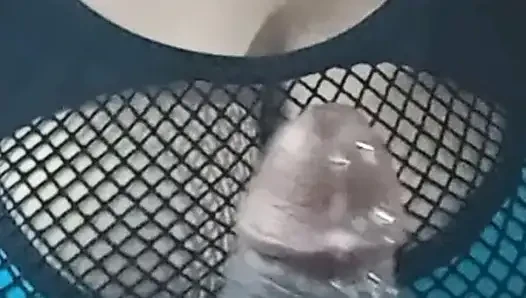 GF’s mind-blowing blowjob to her lover