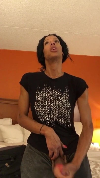 BBC shemale cum