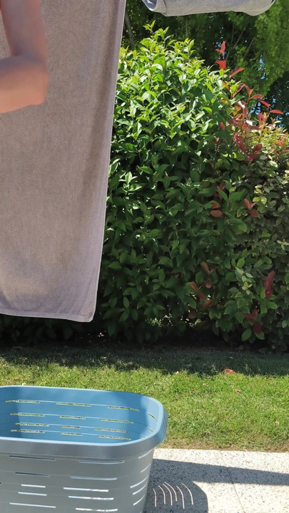 Sexy milf outdoors | Clip 1