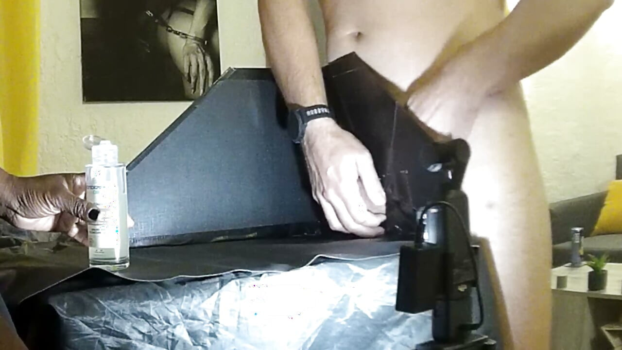 Behind the Scenes Gloryhole: the Ultimate Setup & Close-up Play