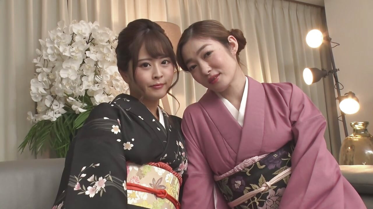 Reverse 3P Harem Reunion With Bewitching Classmates In Kimono Rion And Ryu Enami