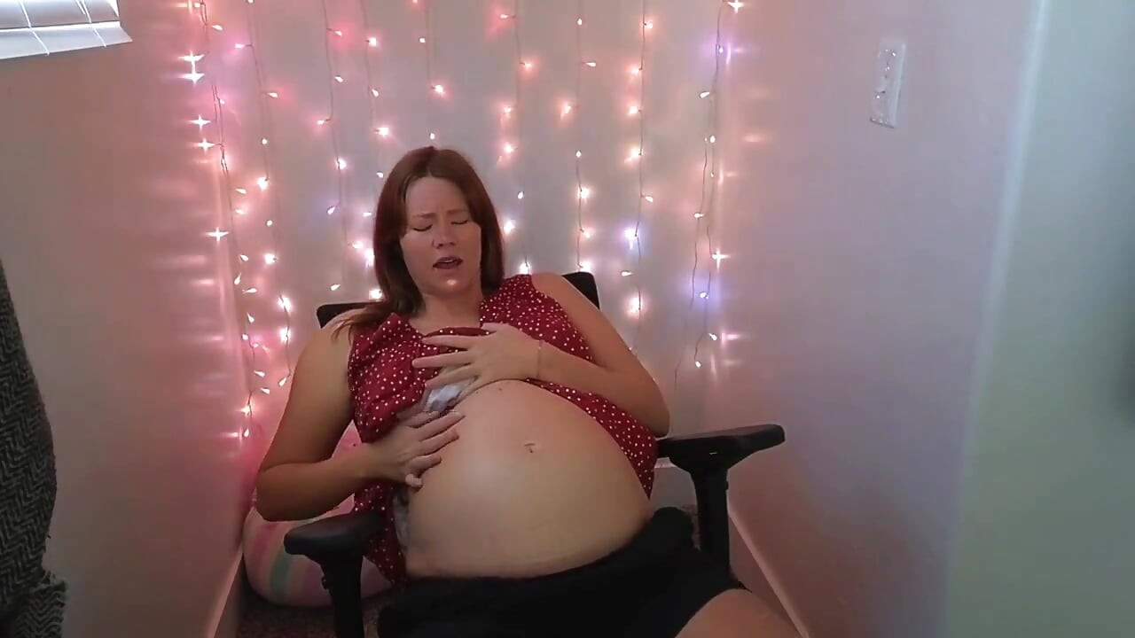 Ένας εξωγήινος με άφησε έγκυο