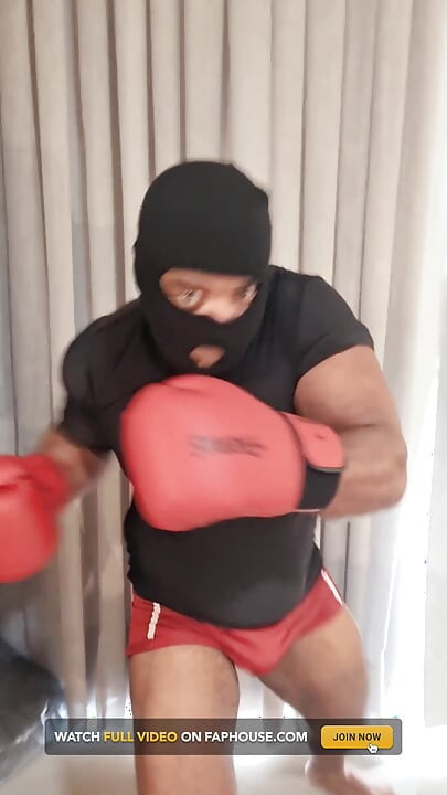 (raw Video) Black Titan - POV Heavyweight Boxing Challenge