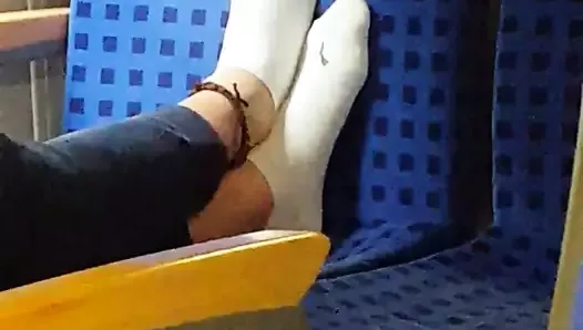 火车上的白袜子1