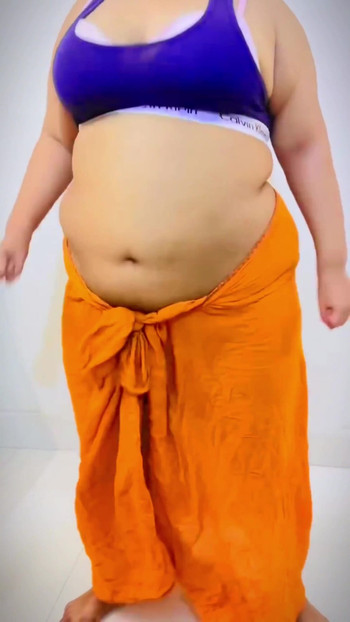 Mallu Big Ass Indian Tamil Bhabhi | Clip 1