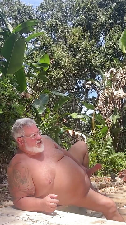 Naked Chubby Dancing Bear up Close Hands Free Orgasm