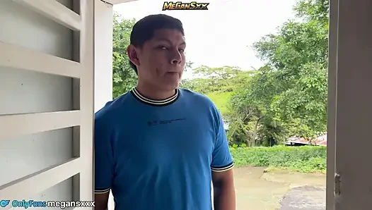 Ayo, ayolah, itu bukan itu.