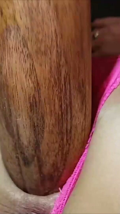 Blond MILF med mega dildo | Klip 1