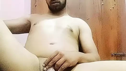INDIAN BOY MASTUEBATING