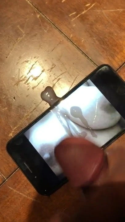 Cum tribute