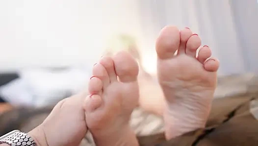 Tattooed Blonde MILF with Saggy Udders Gets Ass & Pussy Wrecked in Motel