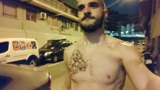 Xisco va desnudo a la calle