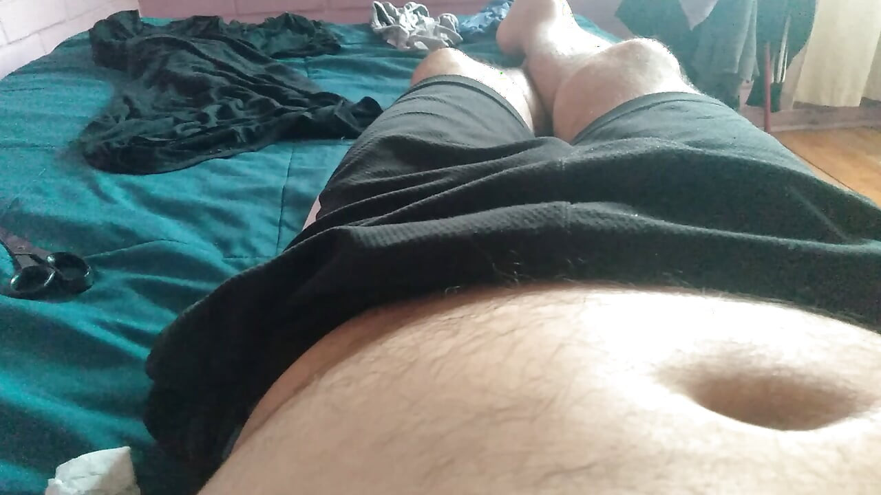 Mature man wants a bottom for some good rough sex