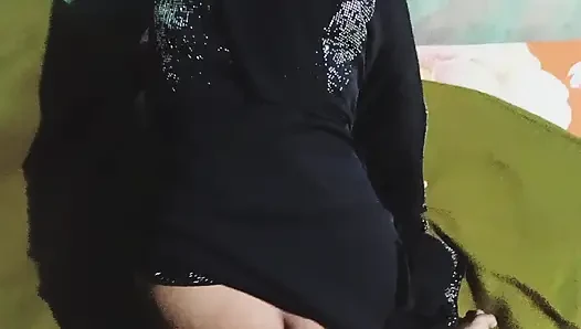 Beautiful Bhabhi and her Boyfriend sex video