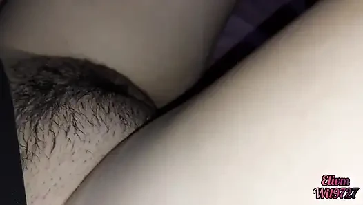 Memek berbulu sempit tetanggaku yang sempit