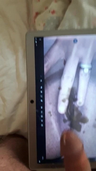 Blinggirl gets tossertims spunk all over her pussy
