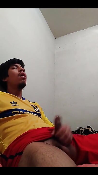 Come Escape to See This Nice Thick Penis
