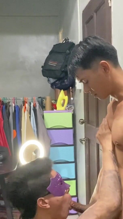 ลูกพี่ลูกน้องชายของกูทําให้กูดูดควยเขา jak malik | คลิป 1