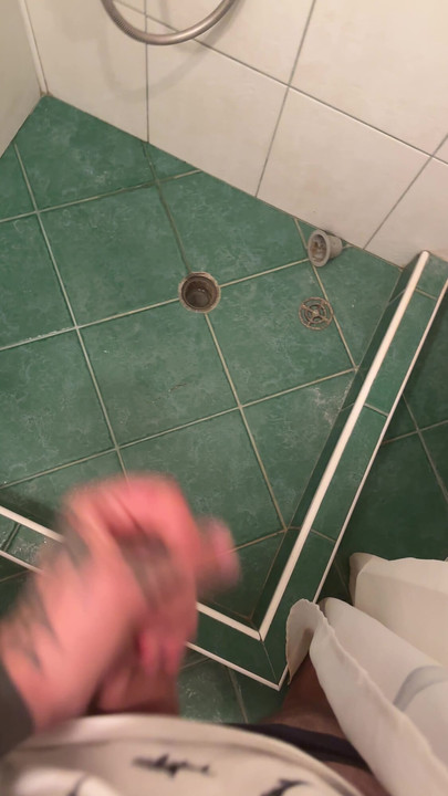 Cum shot