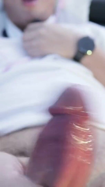 Nerd dává anální masáž | Klipy 1