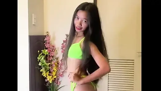 Aku badut, aku amuse You? You Amuse Me