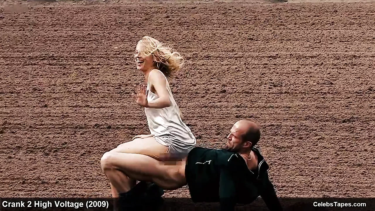 celebrity Amy Smart nude & crazy dirty sex actions on public
