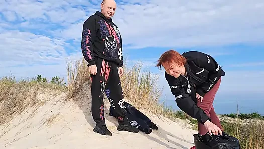 Sunny day on the dunes. My boyfriend loves it when I swallow.