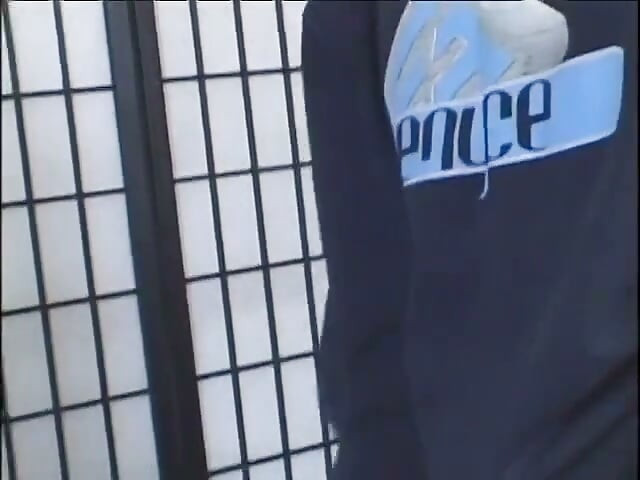 黑幫老大用巨屌把身材火辣的黑美人屁眼操到崩壞