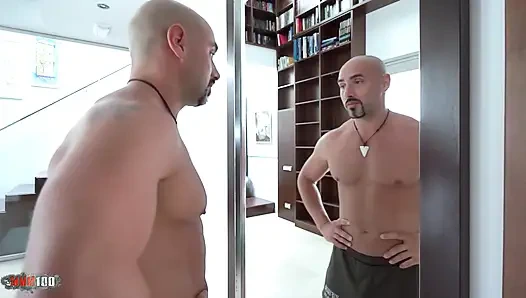 Tiina-k: Bryan lüks bir villada genç Fin kızı Tiina K'yi sikiyor