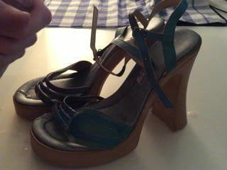 Italian platform sandals cumshot