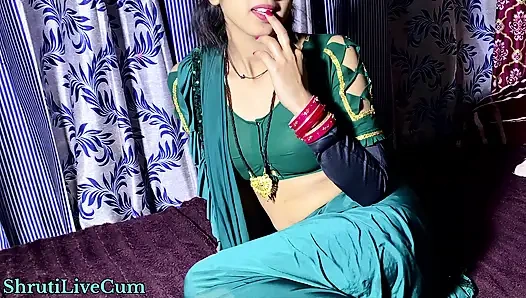 Jeth ji bugün, herkes dışarı çıktı, fırsat iyi, amım da bugün ateşli, Desi köyü üvey kızı Hind