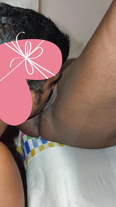Varsha สนุกกับการเลียหี