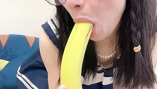 Zierliche Hana Im Schulkleid, Ficken, Bananen-obst, Sexy Blowjob