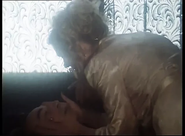 Il mondo porno di due sorelle: film vintage