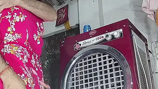 Трах киски задницей, член, сосание киски, сосание груди, сосание молока из груди и сидение на члене раком и лежа прямо на хинди аудио